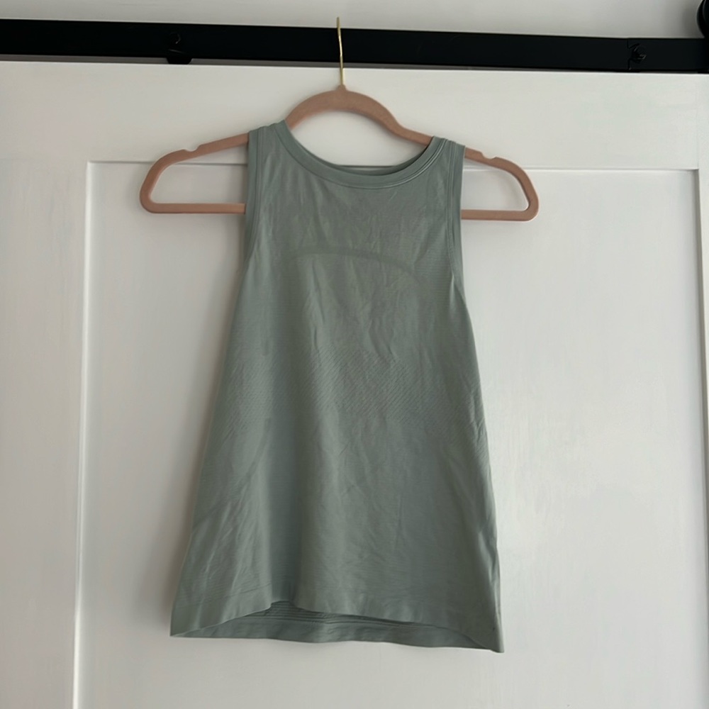 Lululemon High Neck Swiftly Tech Tank